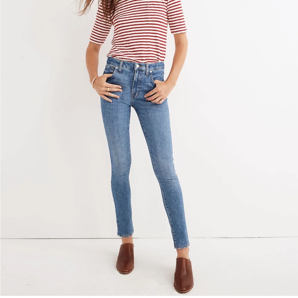 Madewell 9" High-Rise Skinny Jeans in Comfort Stretch: Eco Edition. Size 27.